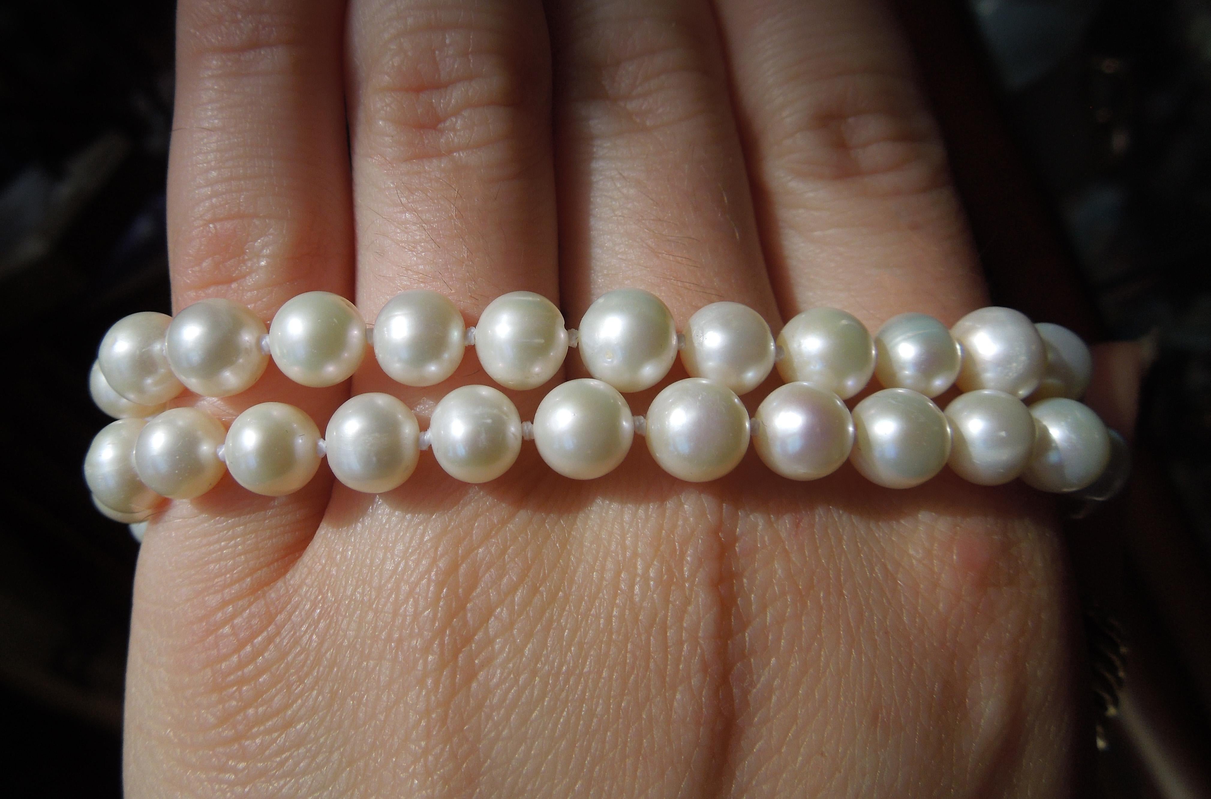 double pearl strand necklace