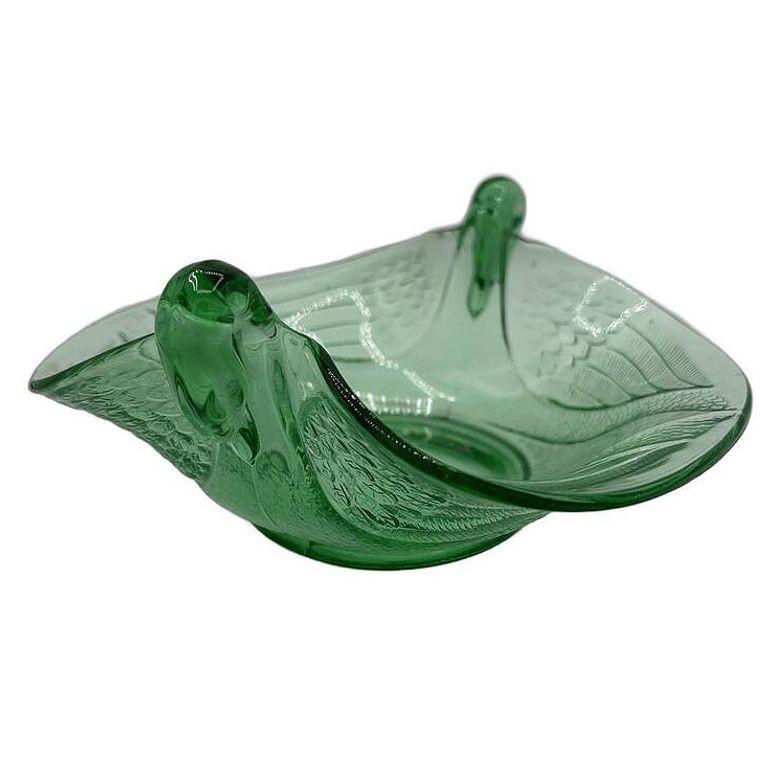 Mid-20th Century Art Deco Double Swan Uranium Glass Ring Tray Bowl by Fenton Art Glass Co