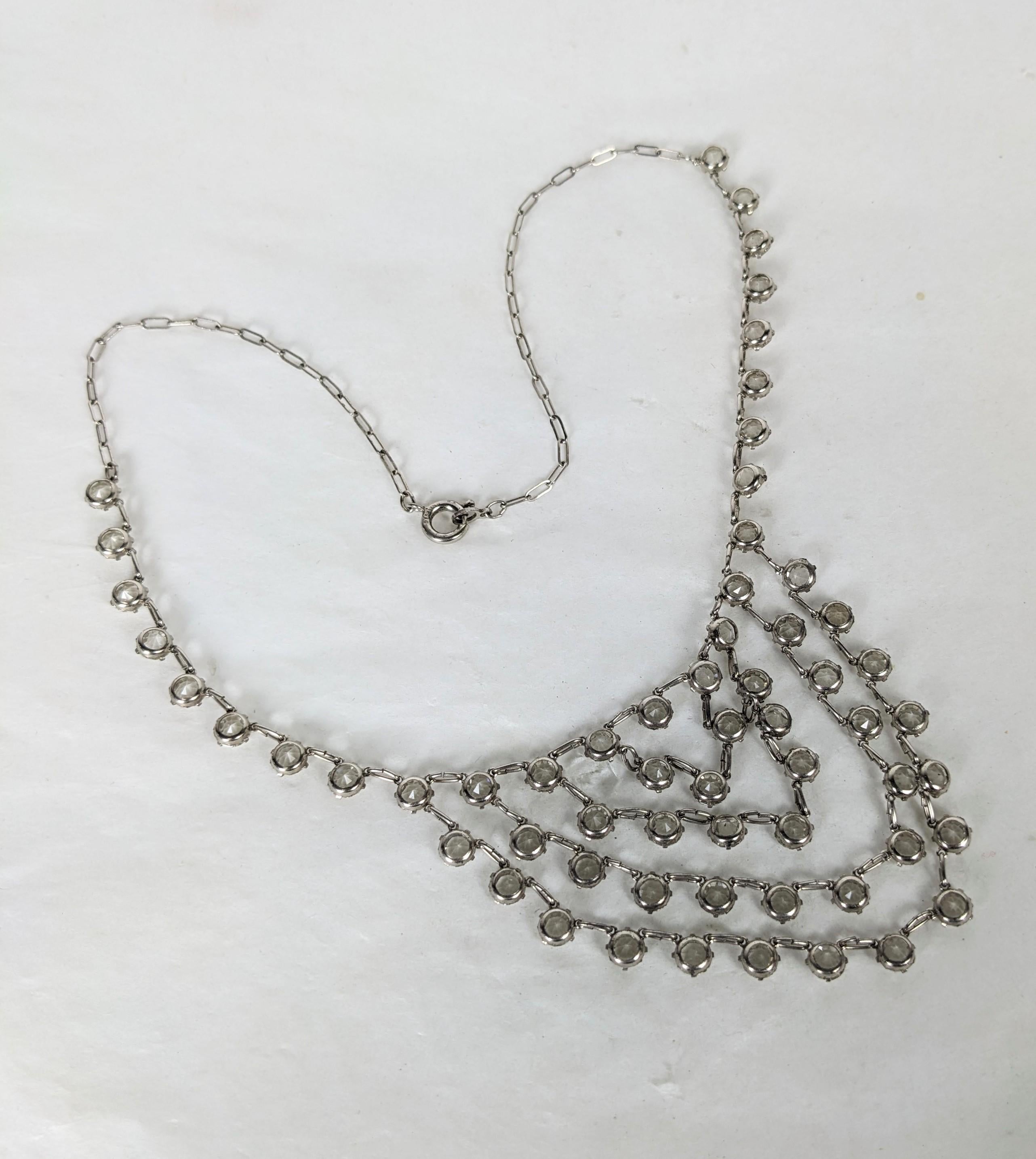 Art Deco Drapierte Kristall-Pastell-Halskette für Damen oder Herren im Angebot