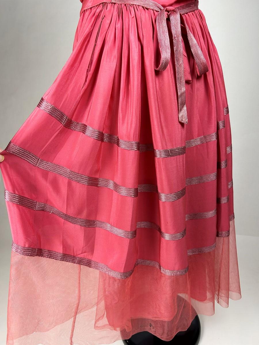 Art Deco dress in coral pink silk crepe and tulle - France Circa 1920-1925 For Sale 7
