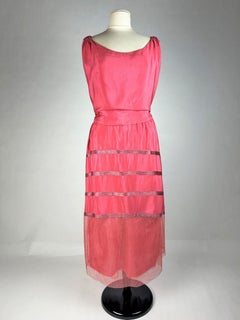 Art Deco dress in coral pink silk crepe and tulle - France Circa 1920-1925
