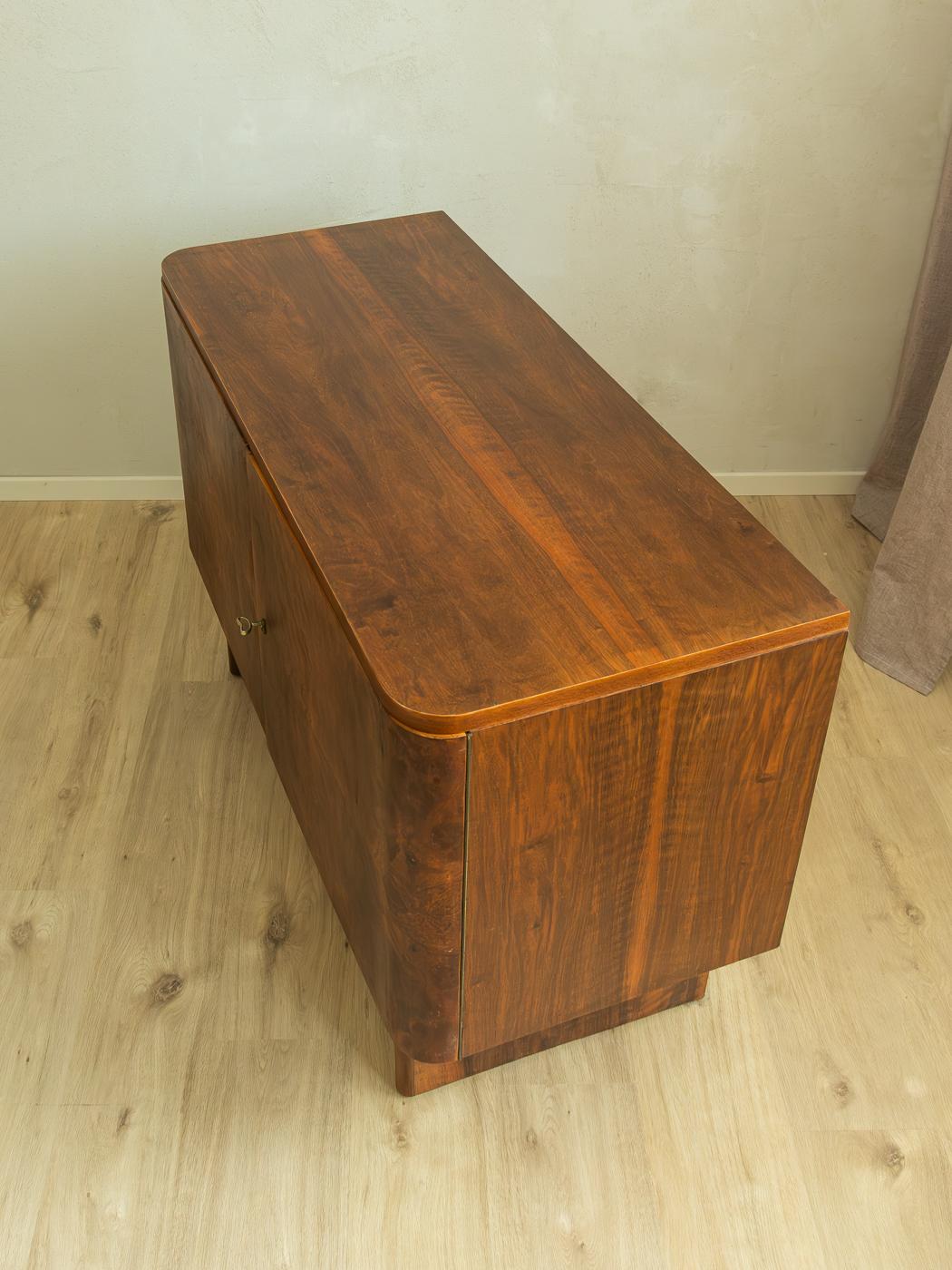 Cómoda Art Déco, años 30 mediados del siglo XX en venta