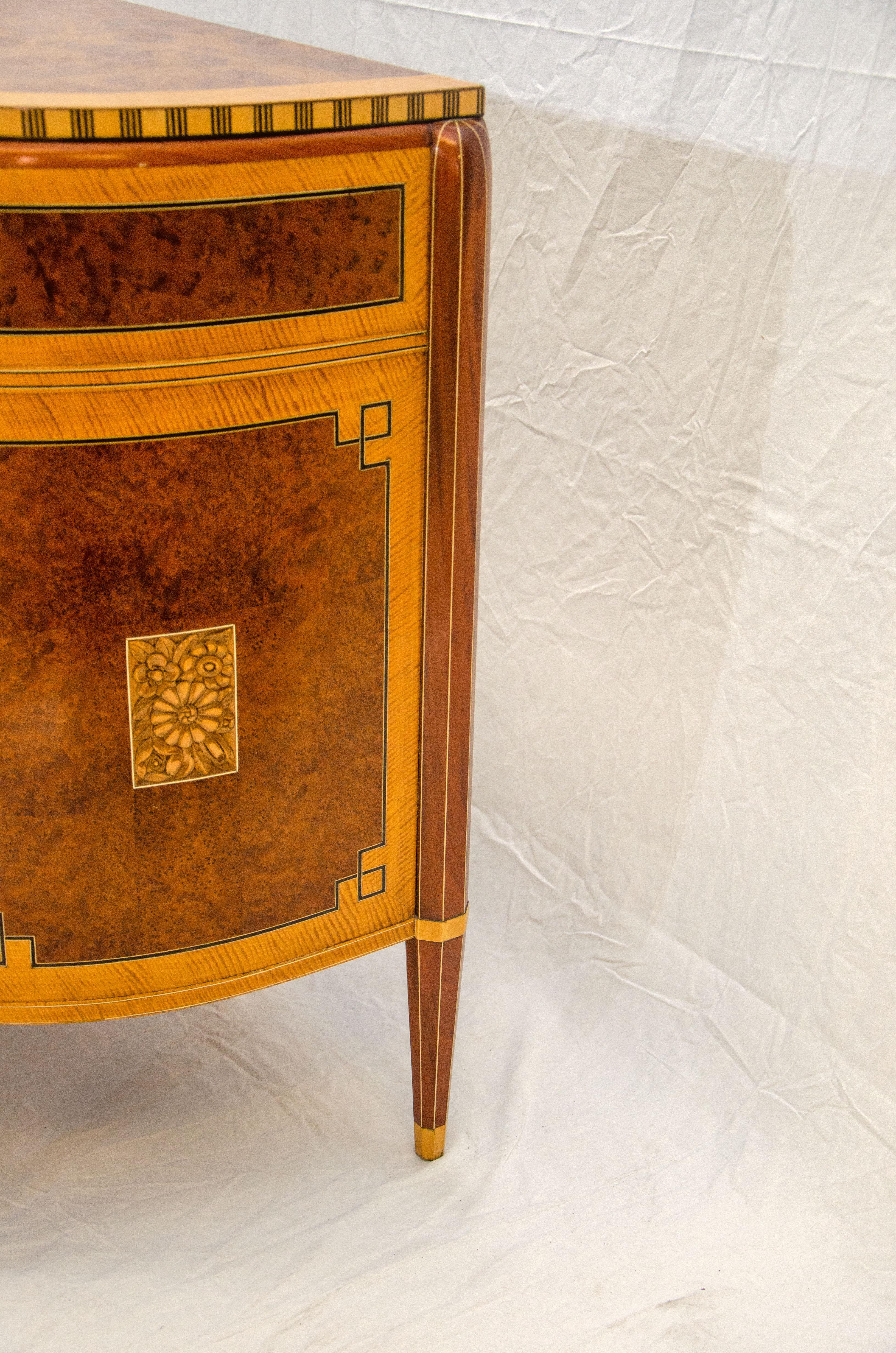 Art Deco Dresser / Buffet by Robert W. Irwin, Royal Furniture For Sale 1