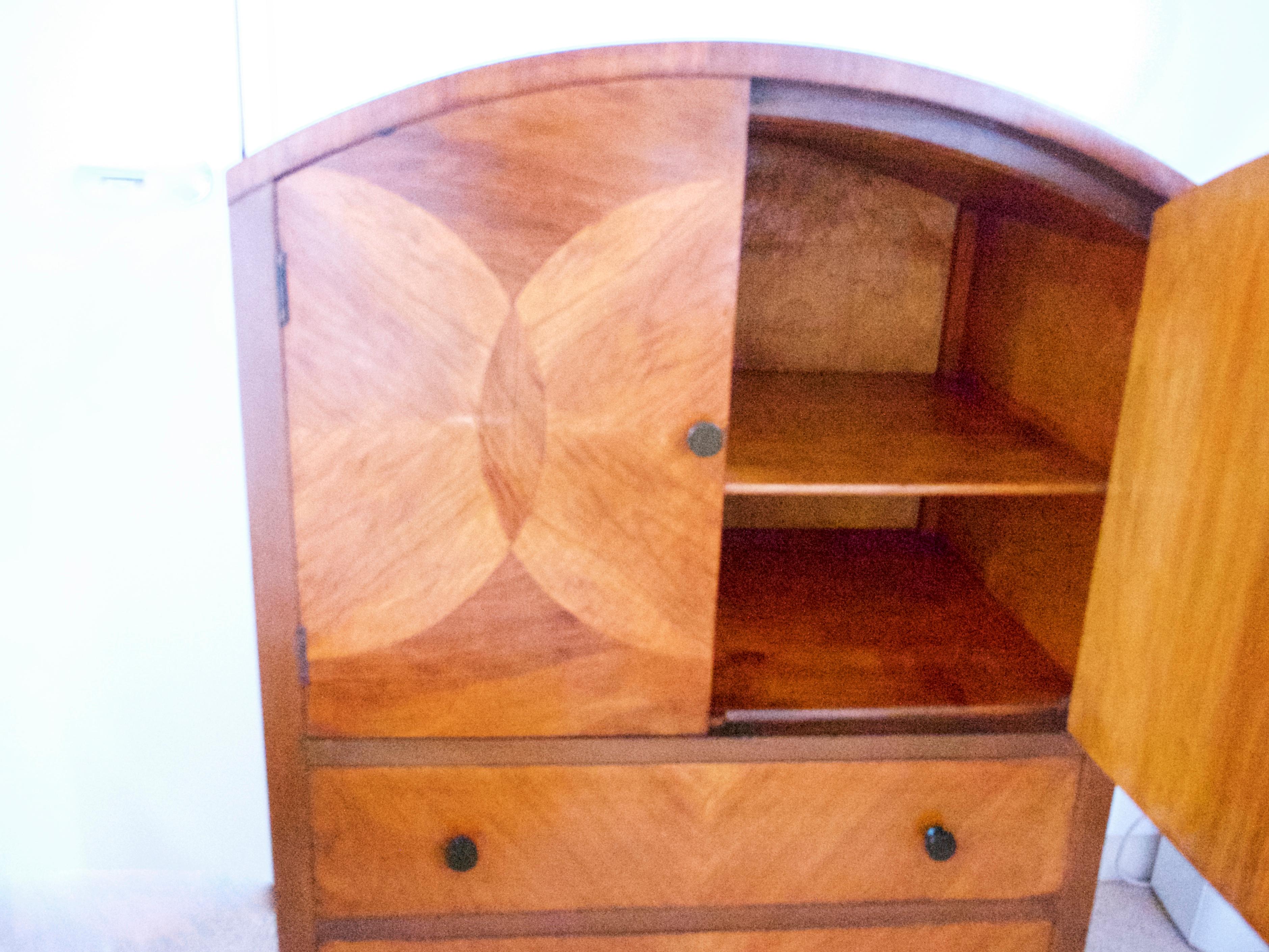 Walnut Art Deco Dresser/Linen Cupboard with Marquetry Doors and Two Drawers, 1930 For Sale