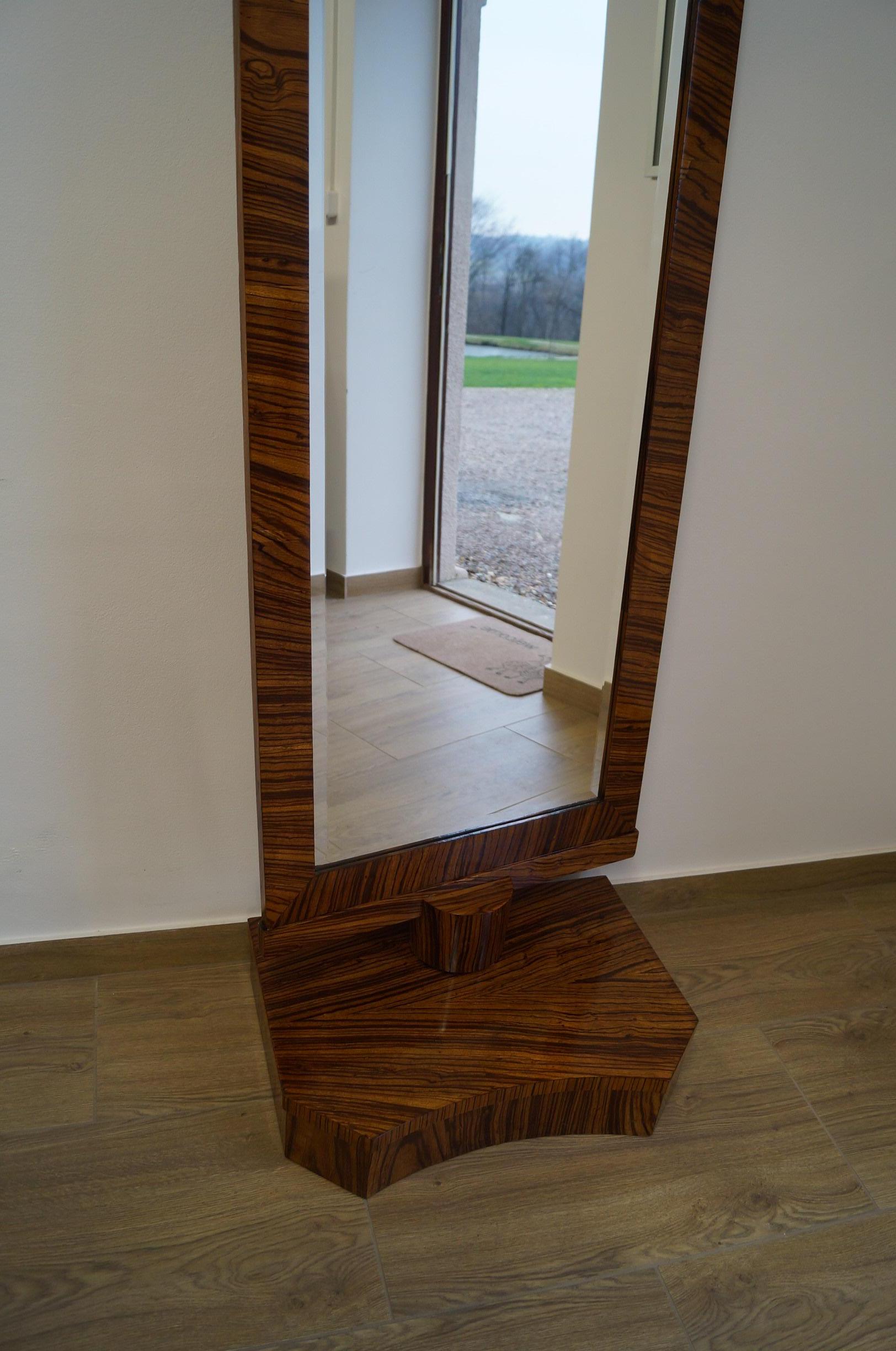 Early 20th Century Art Deco Dressing Table, 1930 Cracow For Sale