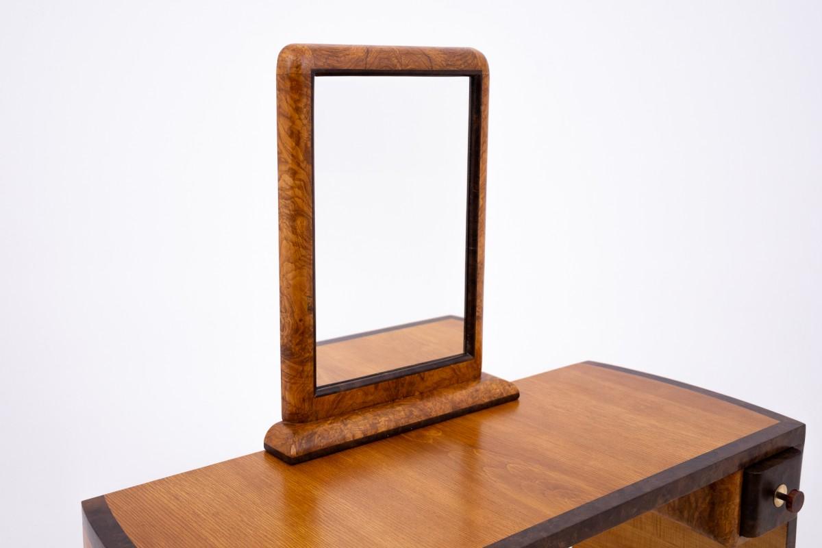 Juego de tocador + silla Art Déco, Polonia, Art Déco, ca. 1940. Polaco en venta
