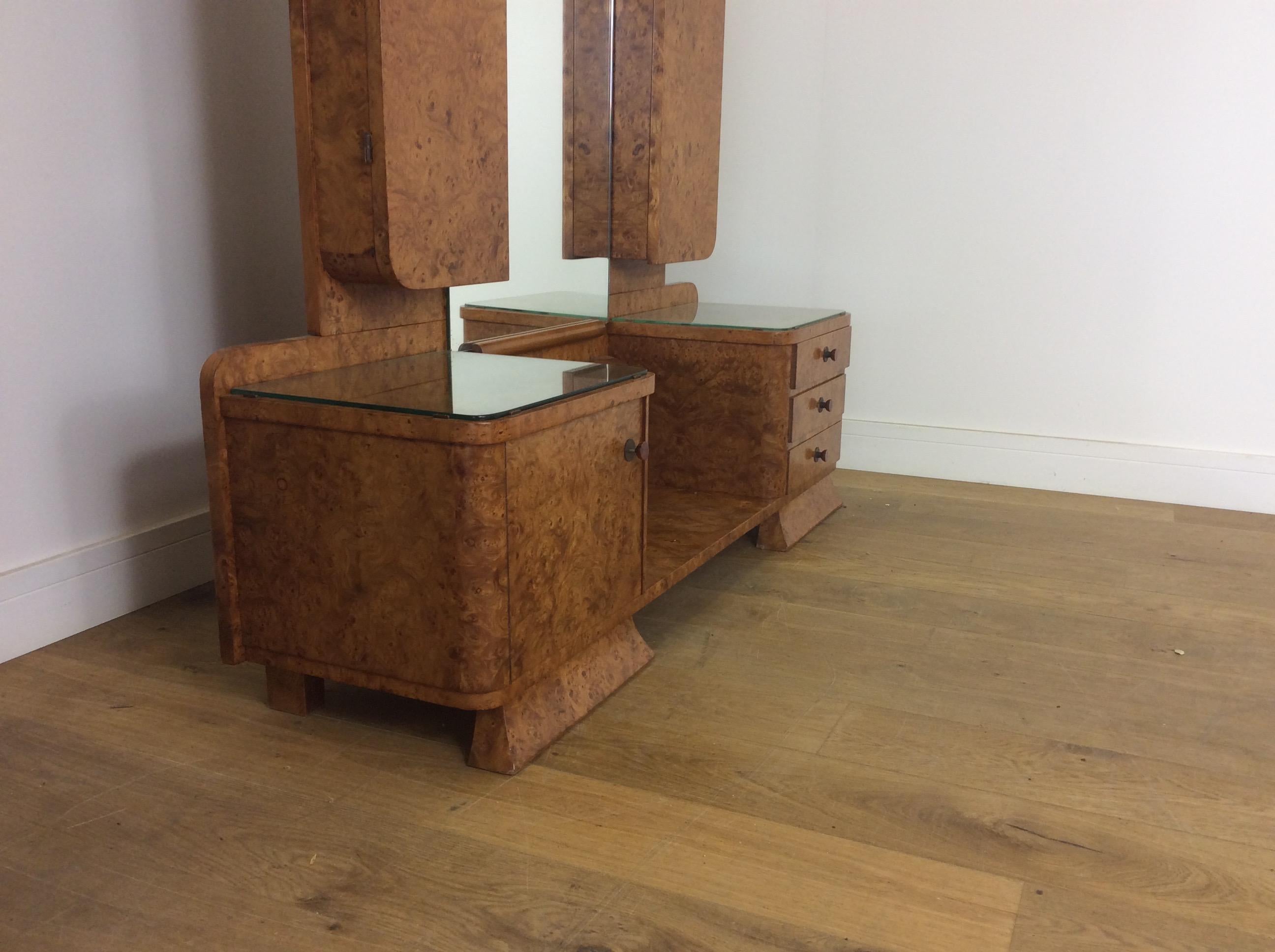 20th Century Art Deco Dressing Table in a Beautiful Bird's-Eye Maple For Sale