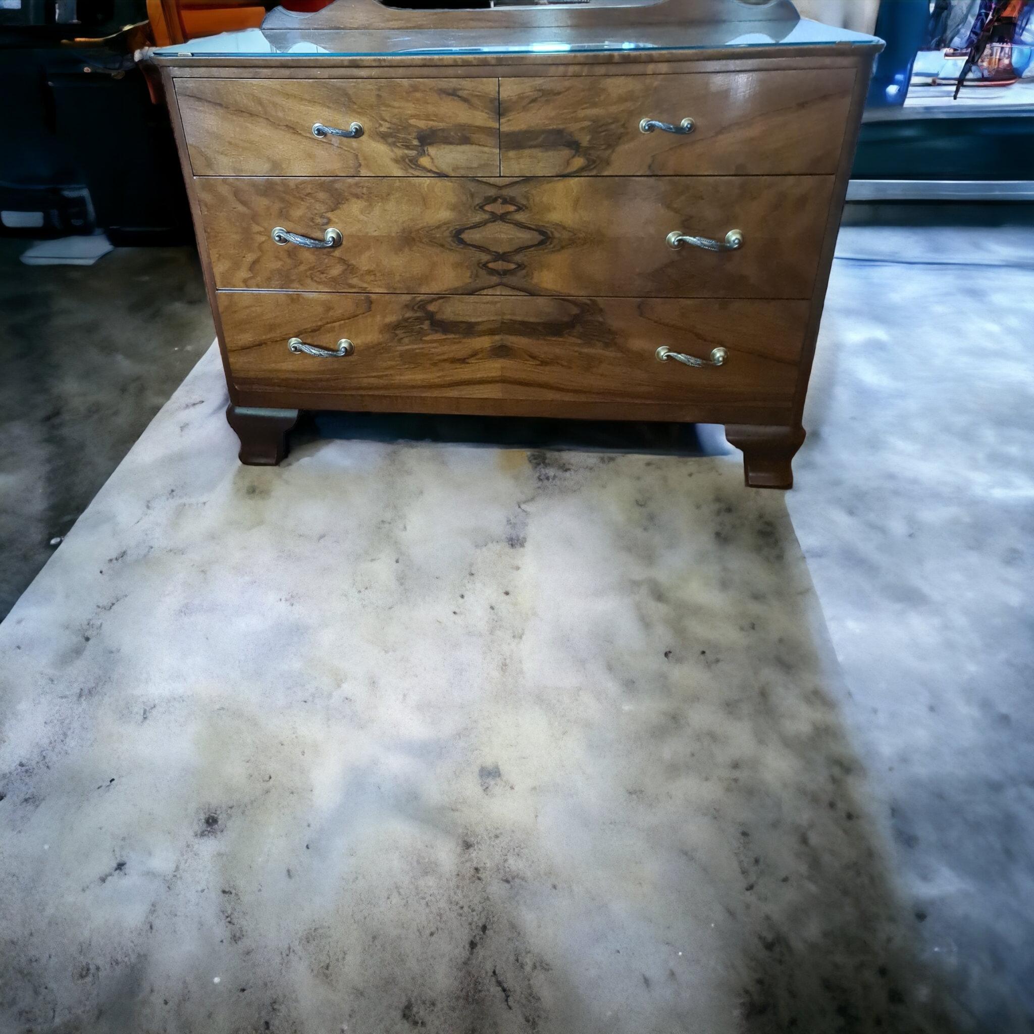 Art Deco Art deco dressing table in burr walnut, 1940s