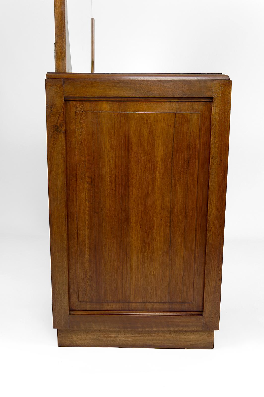 Art Deco Dressing Table in Carved Walnut, France, circa 1930 For Sale 2