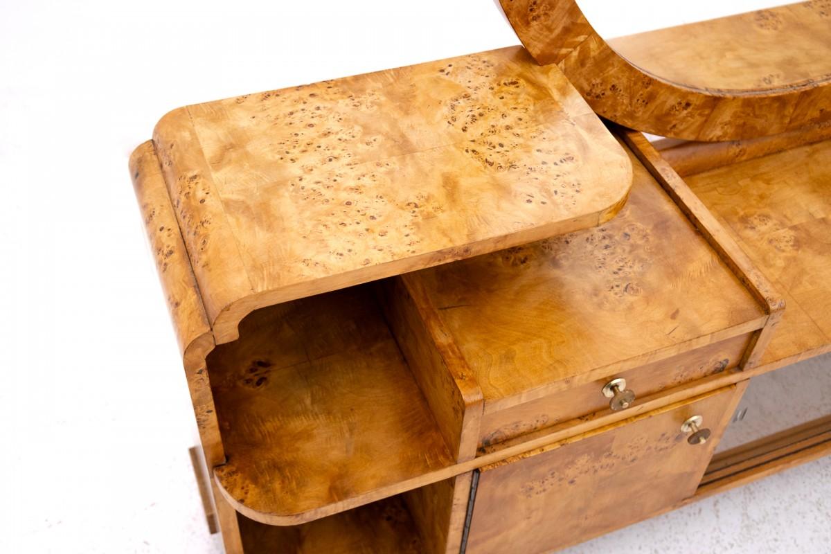 Polish Art Deco dressing table, vanity with mirror, Poland, 1940s.