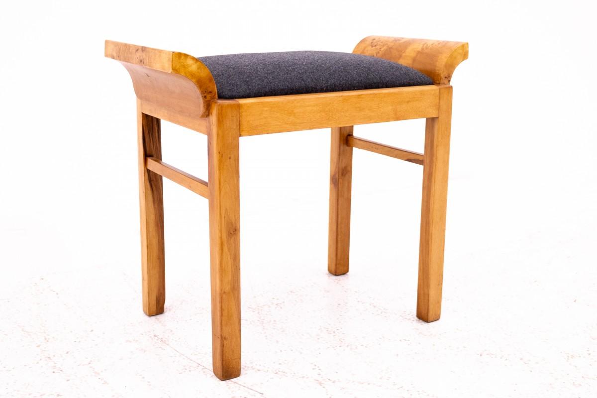 Art Deco Dressing Table with Seat, Poland, 1940s In Good Condition For Sale In Chorzów, PL