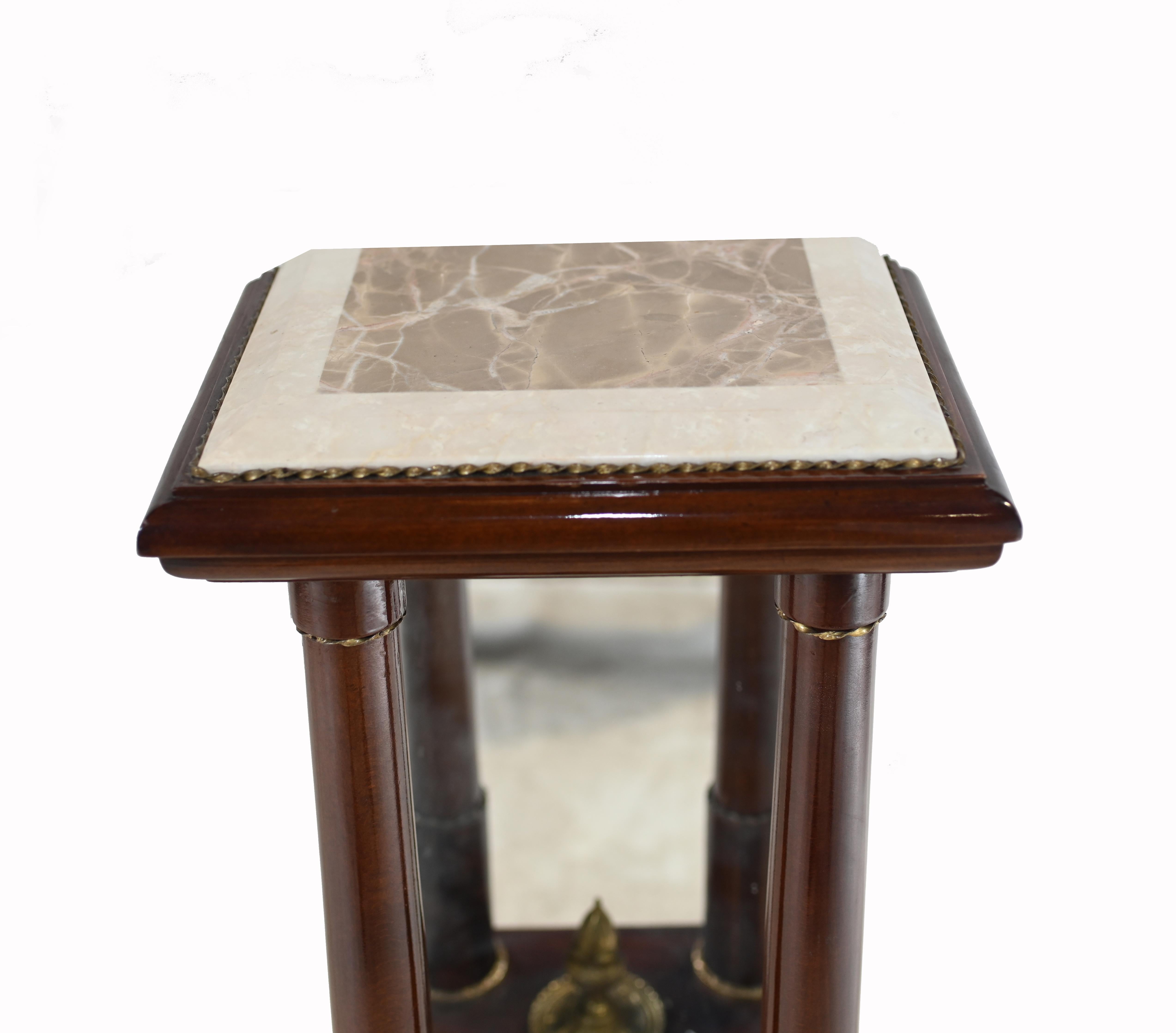Armoire à boissons Art Déco 1920s Armoires à cocktails Meubles Bon état - En vente à Potters Bar, GB