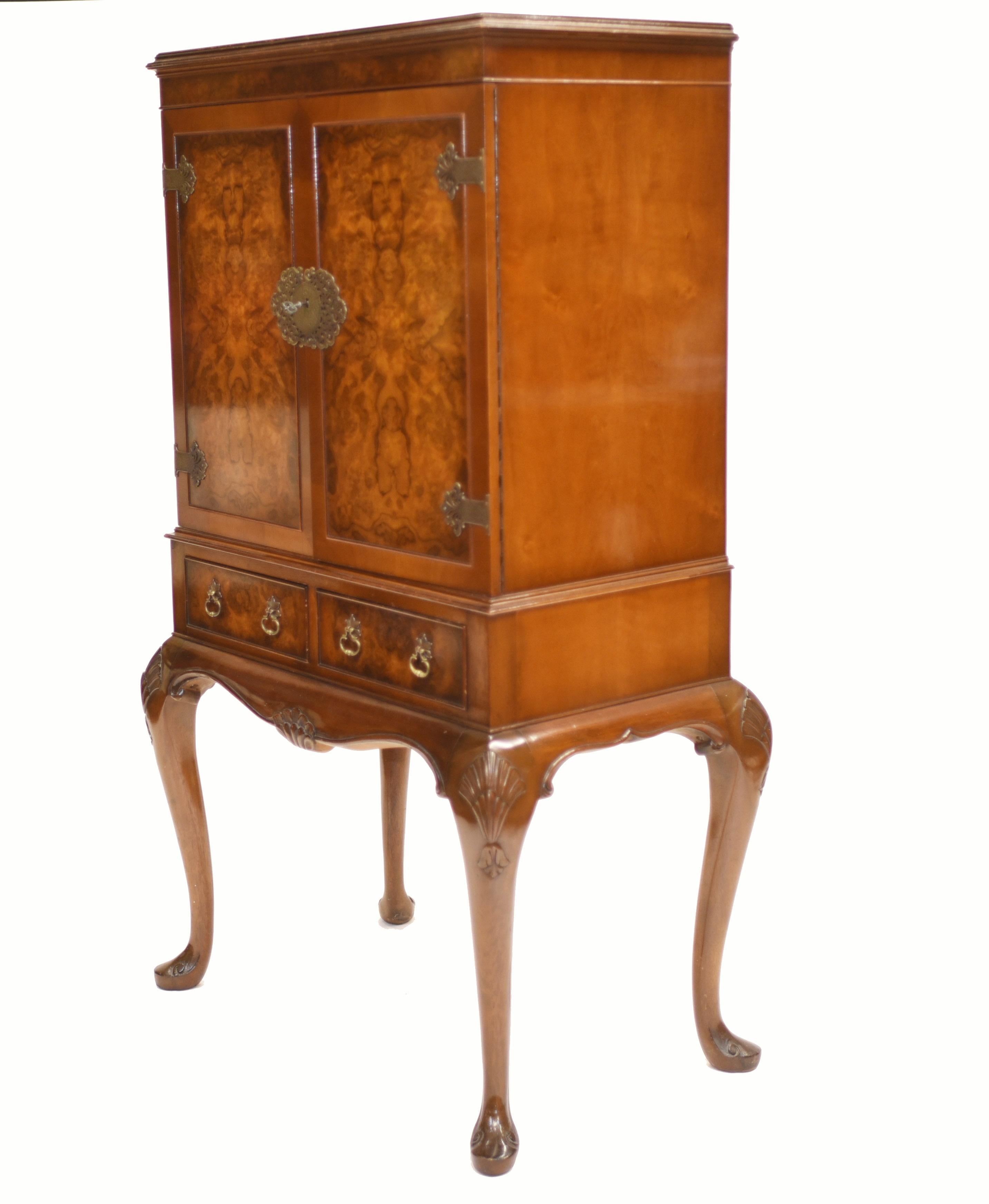 Art Deco Drinks Cabinet Epstein Cocktail Chest Burr Walnut, 1930 6