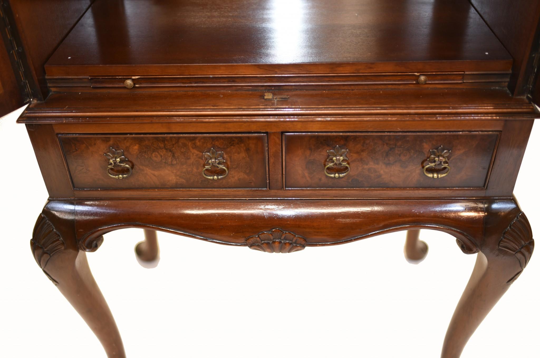Armadietto per bevande Art Deco Epstein Cocktail Chest Burr Walnut 1930 in vendita 1