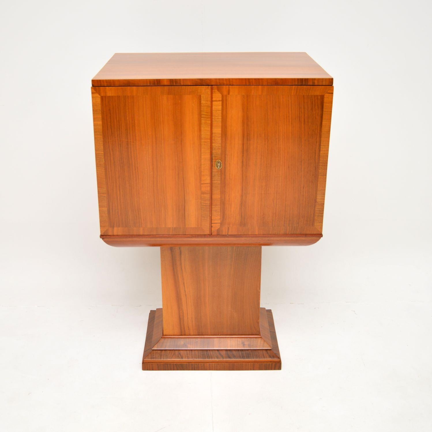 Early 20th Century Art Deco Drinks Cabinet in Walnut For Sale