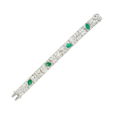Antique Emerald Jewelry & Watches - 8,089 For Sale at 1stdibs - Page 2
