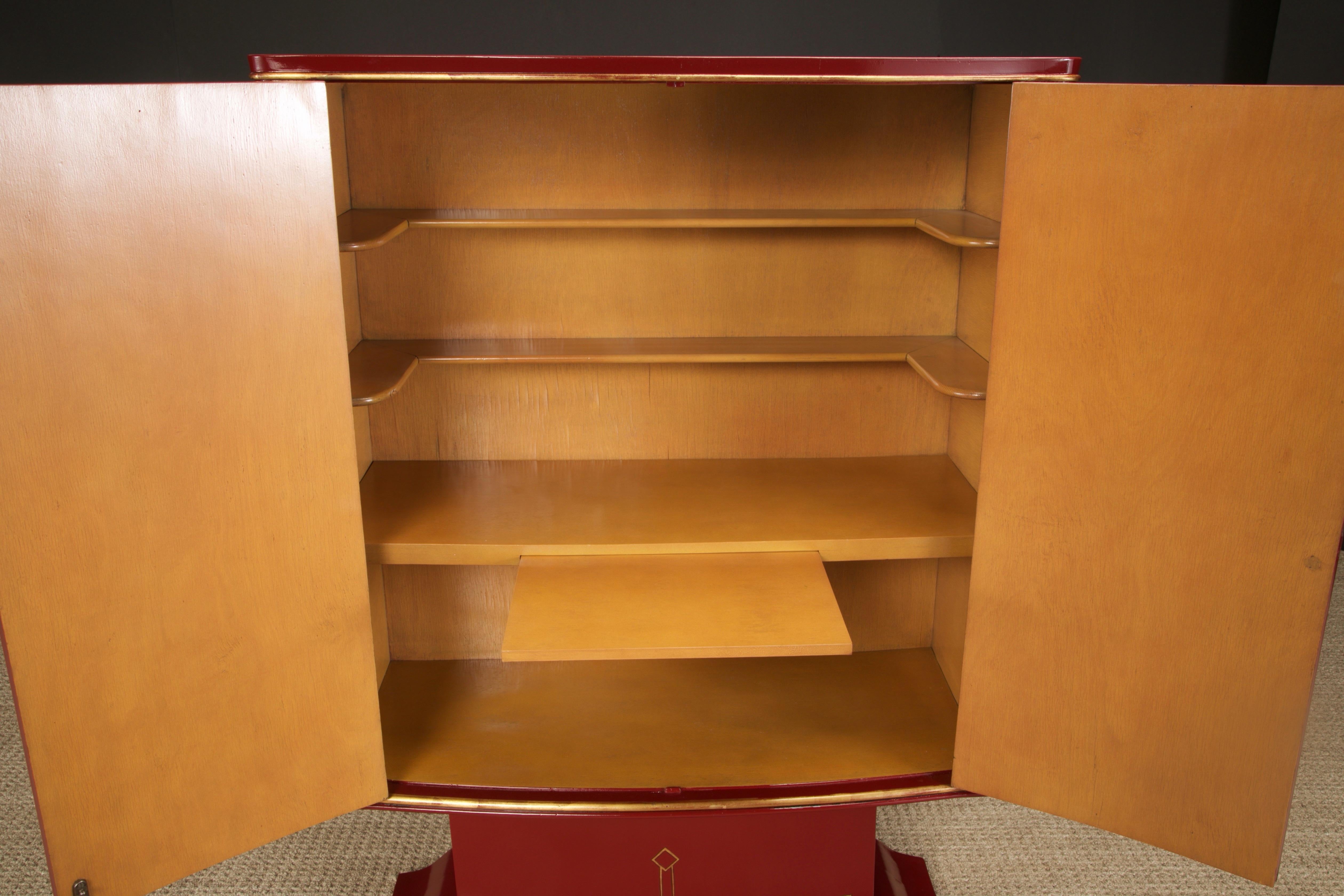 Art Deco Dry Bar Cabinet with Gold Leaf Doors, circa 1930s, Restored For Sale 2