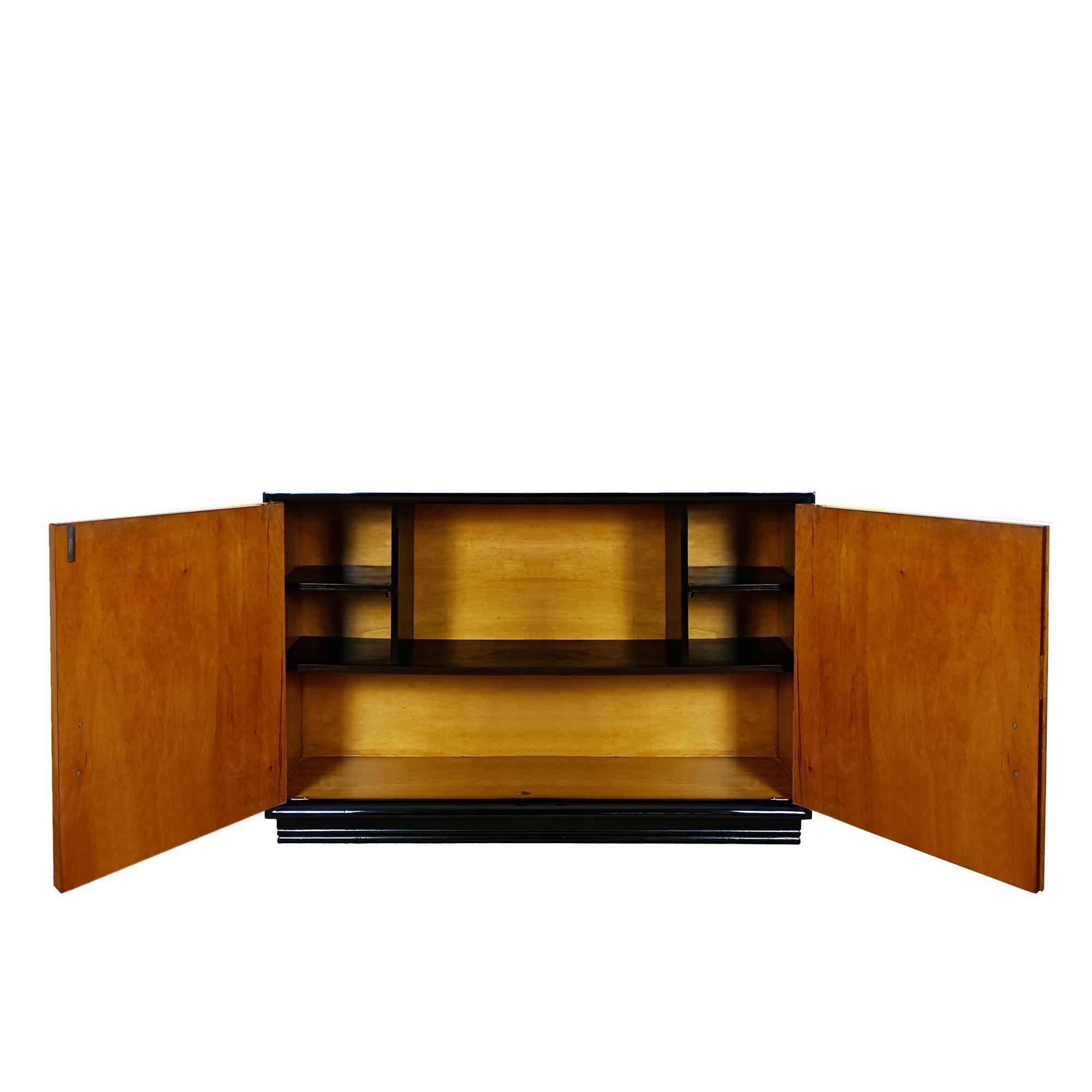 Mid-20th Century Art Deco dry bar or cabinet – Italy 1930