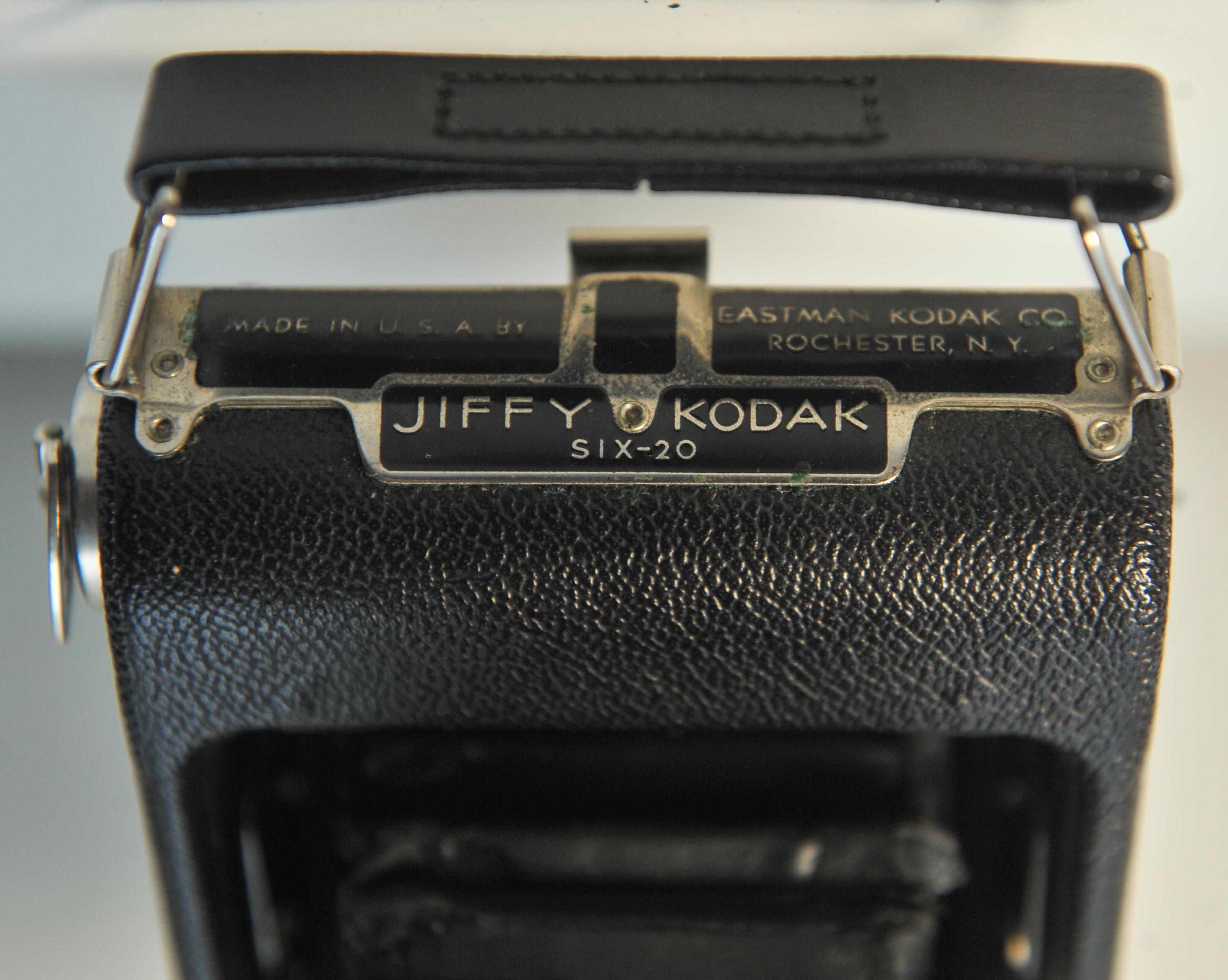 Leather Art Deco Eastman Kodak Jiffy Kodak Six-20 Strut Folding Camera Rochester NY 30's For Sale
