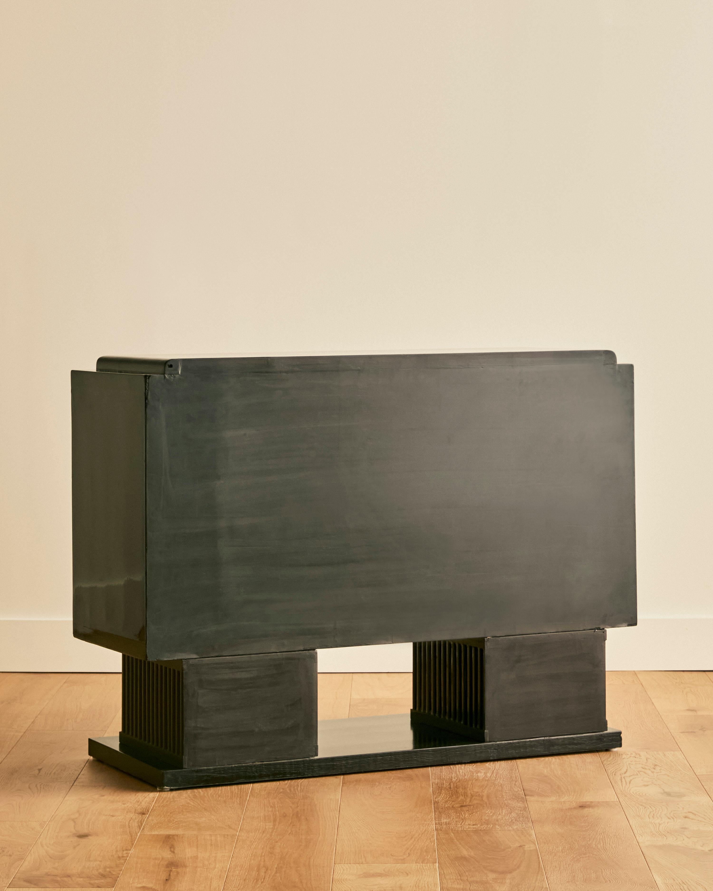 Metallo Armadietti Art Deco ebanizzati in vendita