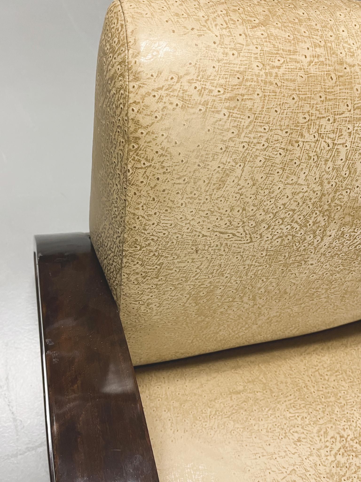 Paire de fauteuils club en bois d'ébène Art Déco en vente 3