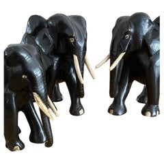 Art Deco Elefant aus Ebenholz 3er-Familie