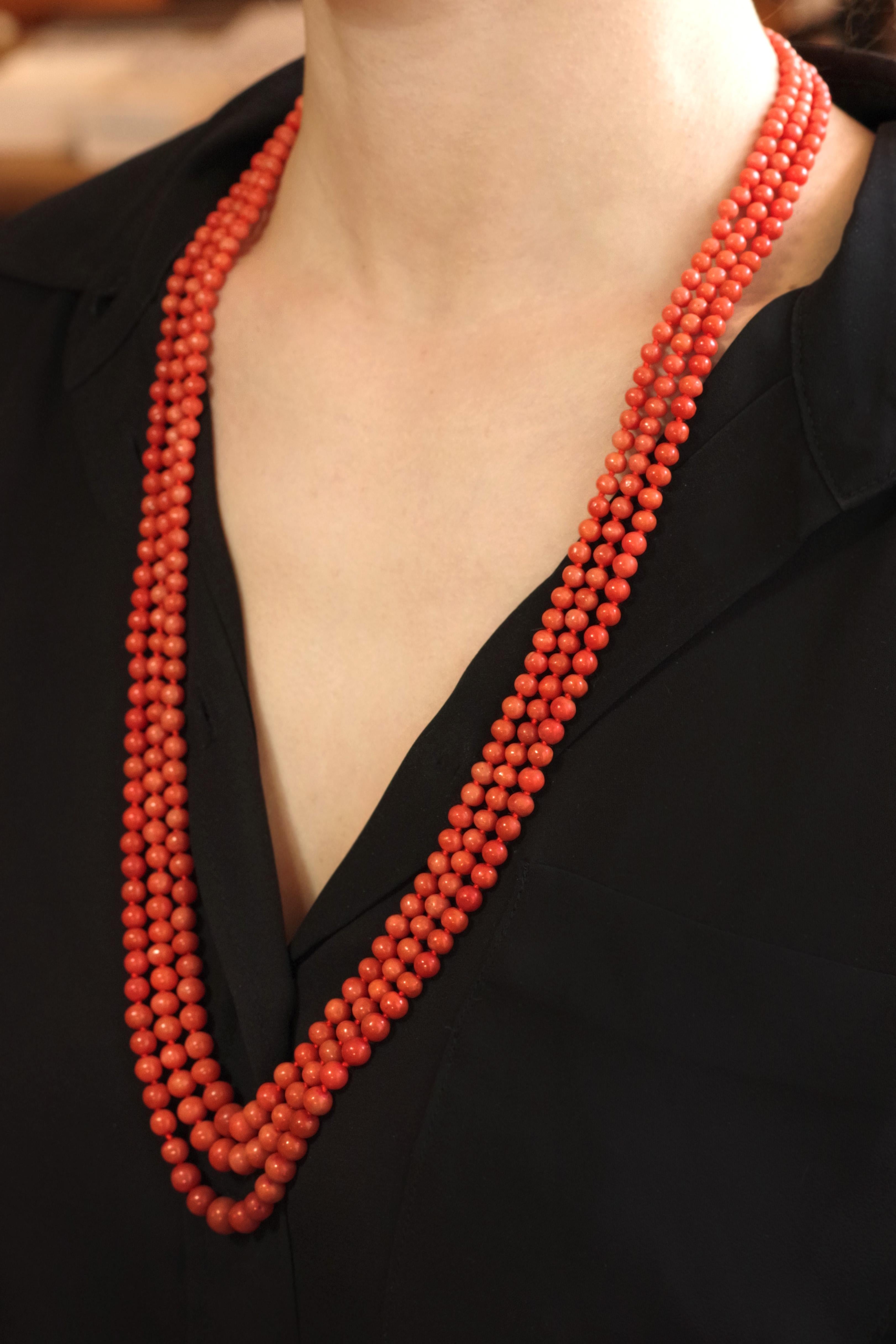 Bead Art Deco Edwardian necklace flapper, long coral beads necklace