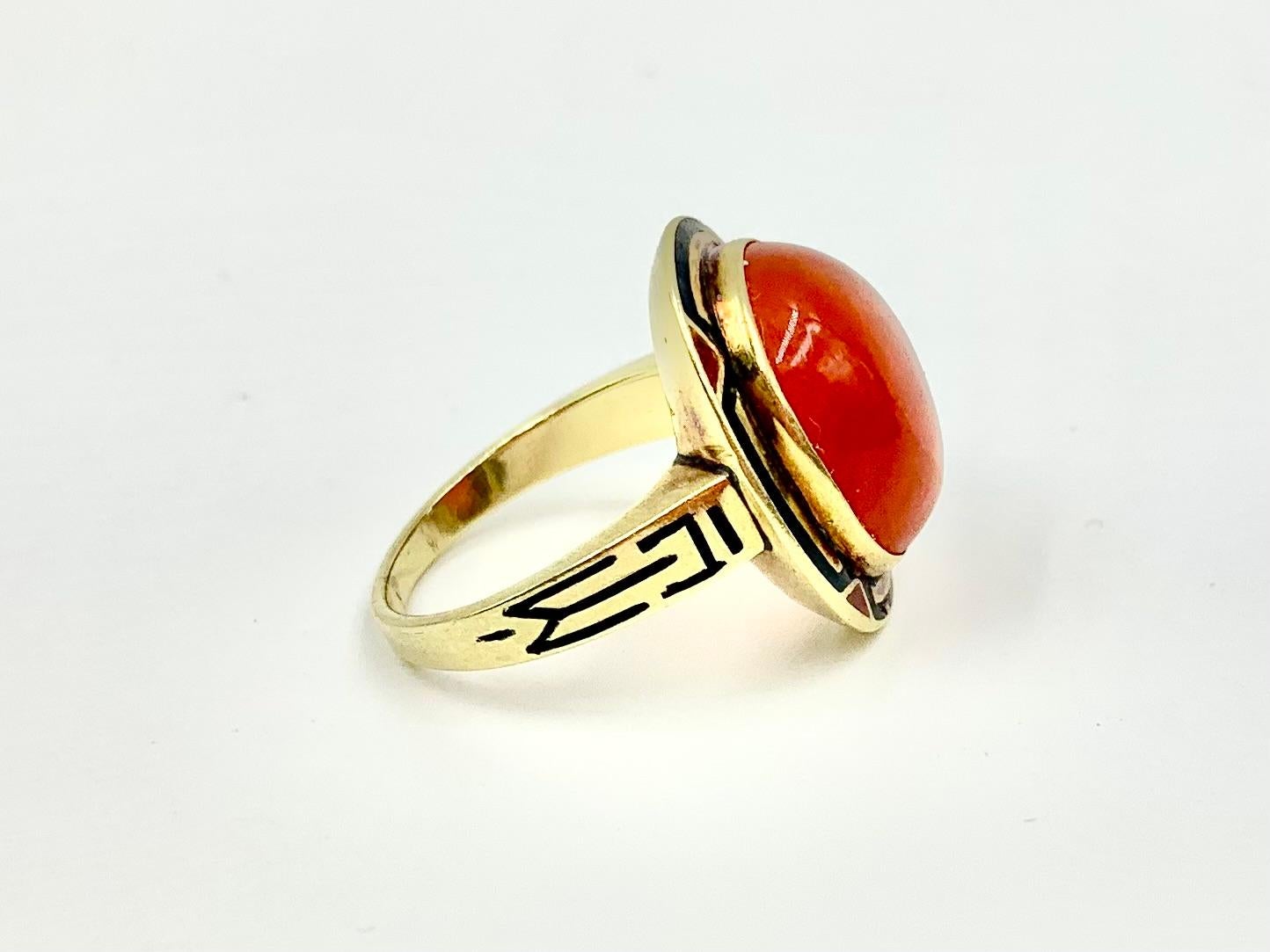 Women's or Men's Art Deco Egyprian Revival Polychrome Enamel 14K Gold Cabochon Carnelian Ring For Sale