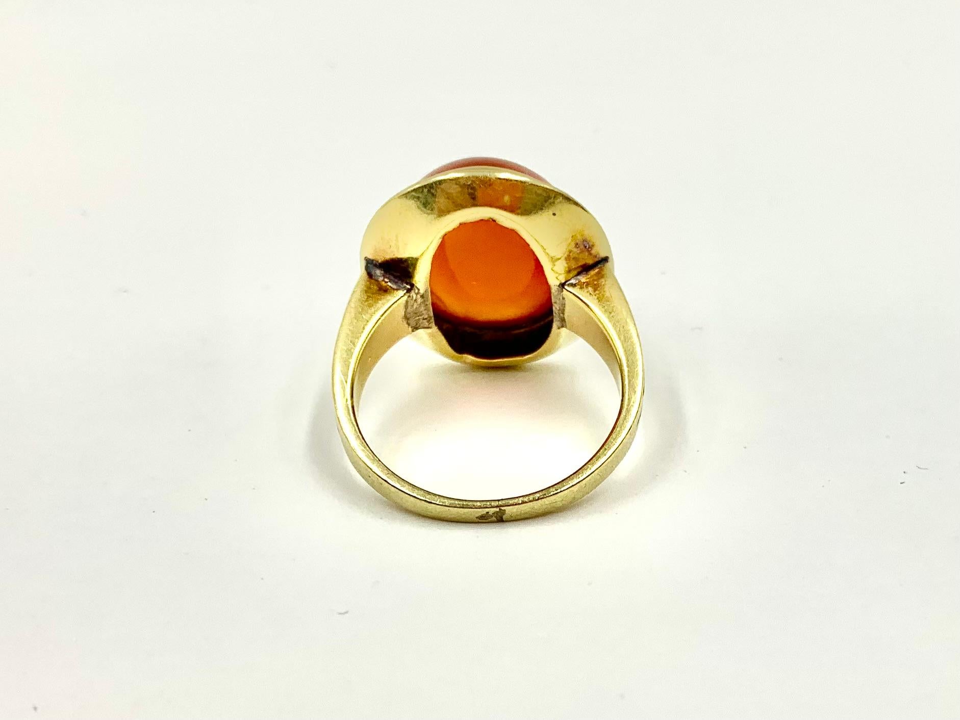 Art Deco Egyprian Revival Polychrome Enamel 14K Gold Cabochon Carnelian Ring For Sale 1