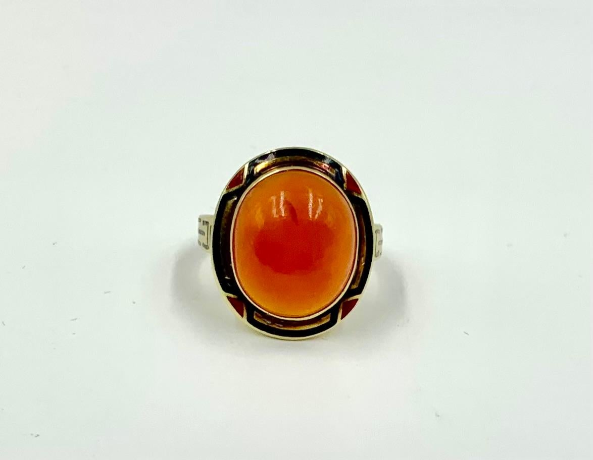 Art Deco Egyprian Revival Polychrome Enamel 14K Gold Cabochon Carnelian Ring For Sale 3