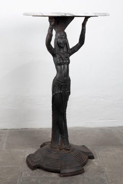Tavolo egiziano in ghisa Art Deco Revival, 1930 circa