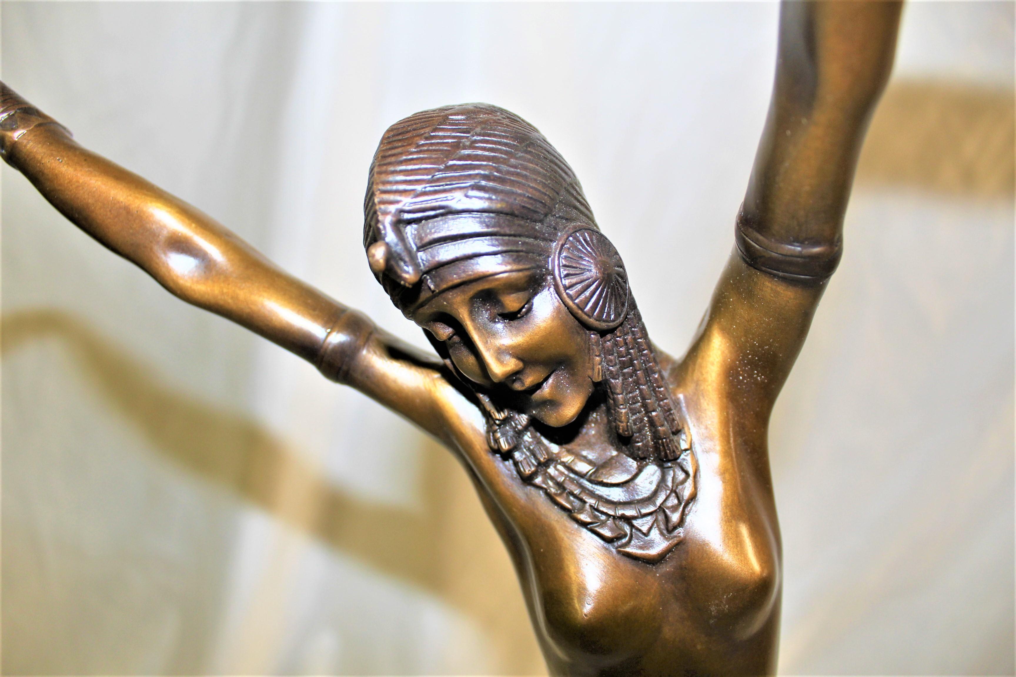 Art Deco Egyptian Dancer in the Manner of Chiparus For Sale 1