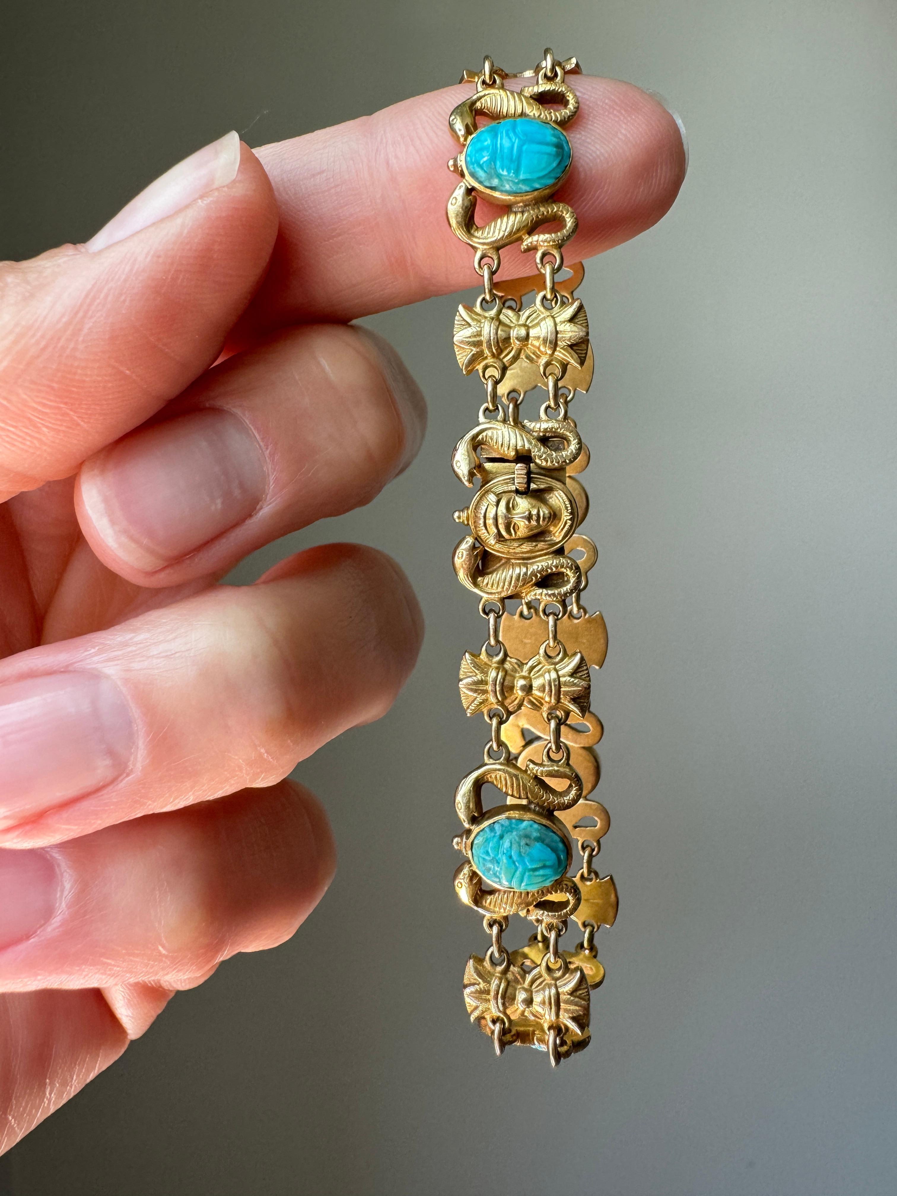 Art-Déco-Armband im ägyptischen Revival-Stil mit türkisfarbenen Skarabäus (Cabochon)