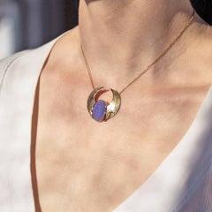 Art Deco Egyptian Revival Winged Scarab Chalcedony Gold Necklace