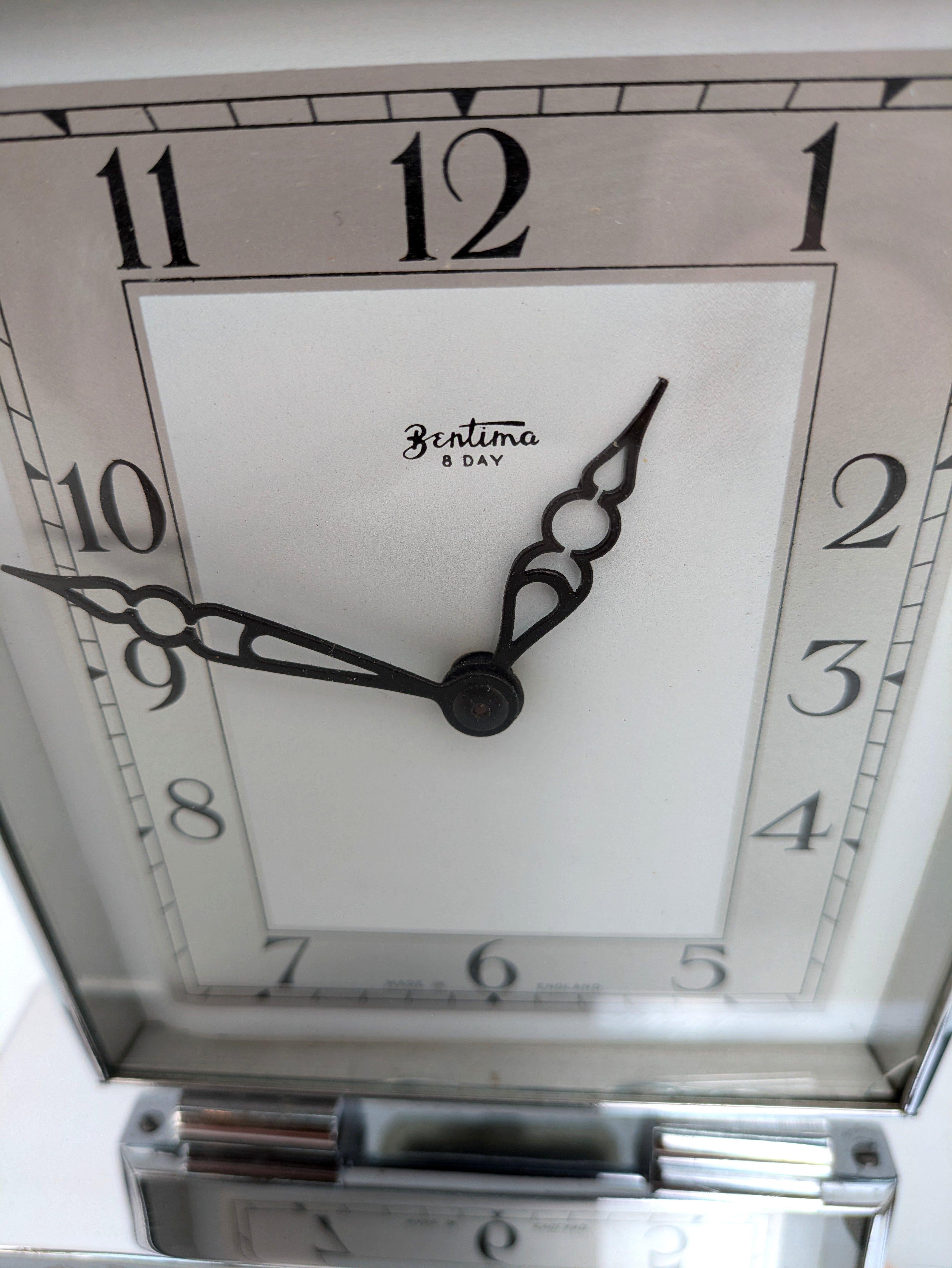 Reloj cromado Art Déco de ocho días de Bentima, c1930 Vidrio en venta