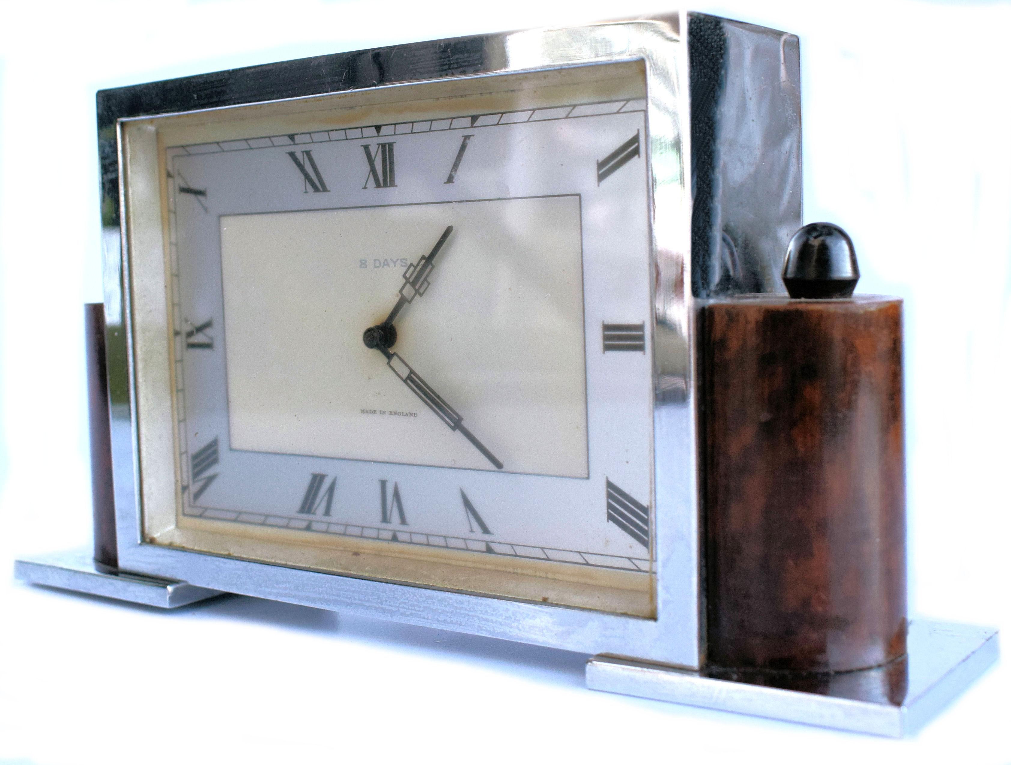 For your consideration is this stylish 1930s Art Deco clock. Quite slender in depth and overall nice size for either mantel or desk. The eight day movement has been fully serviced and so comes to you in good working order and keeping good time,