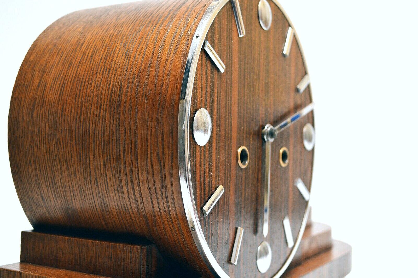 20th Century Art Deco Eight Day Mantel Chiming Clock by Junghans, C1930