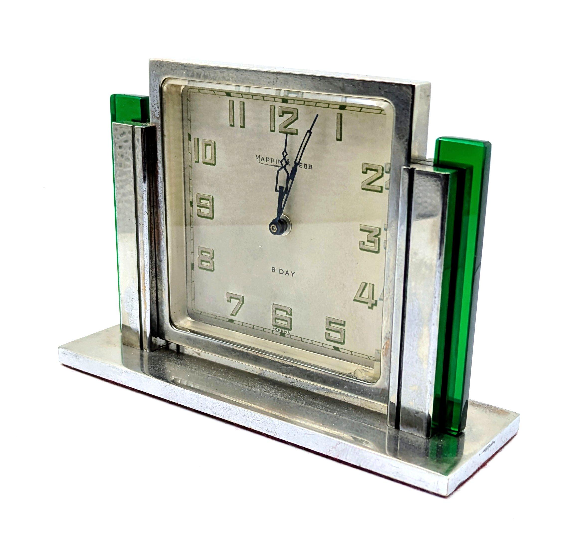 English Art Deco Elegant Chrome-Plated Desk Clock by Mappin & Webb, c1930 For Sale