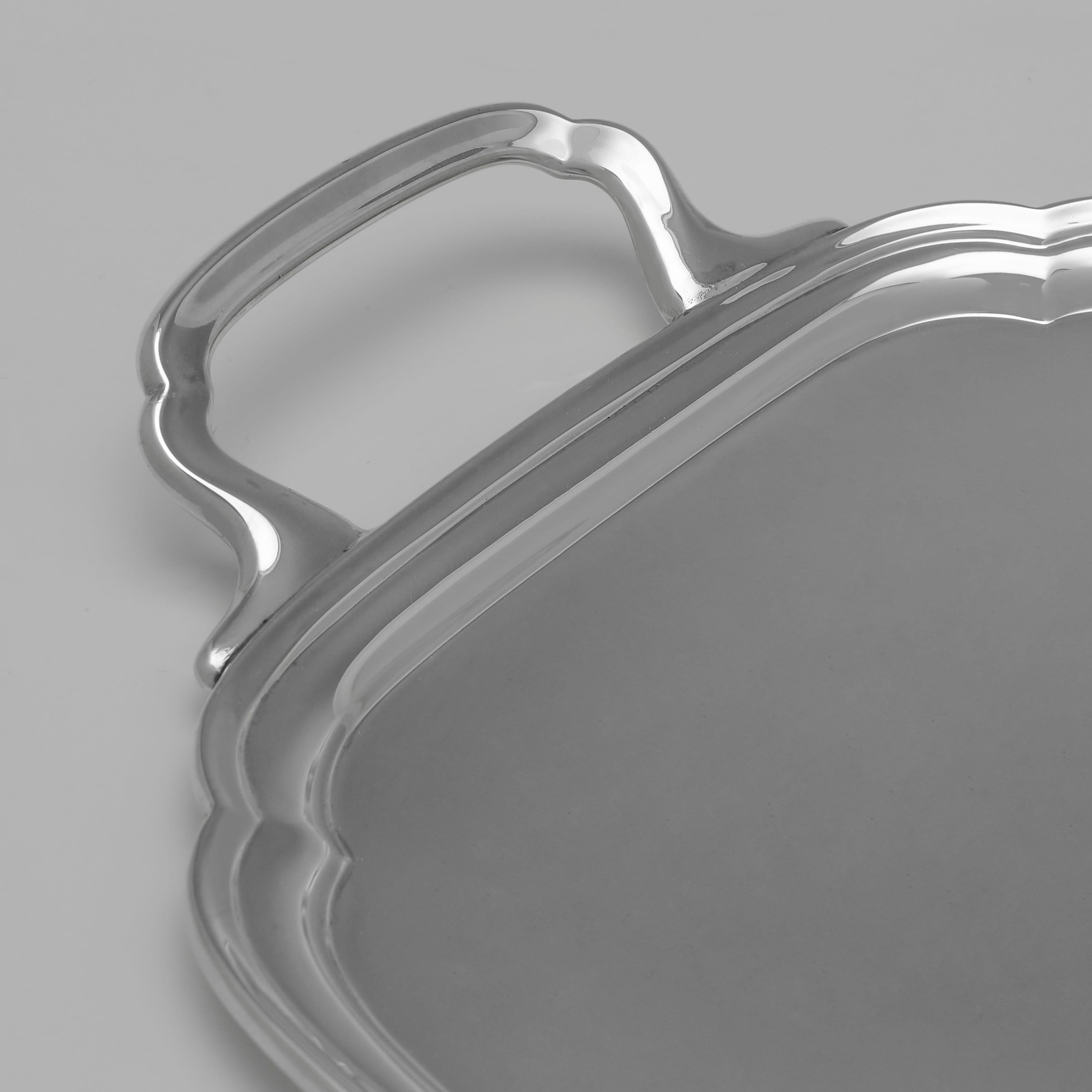 Art Deco Elegant George V Sterling Silver Bar Tray by Viners Ltd., 1934 (Englisch) im Angebot