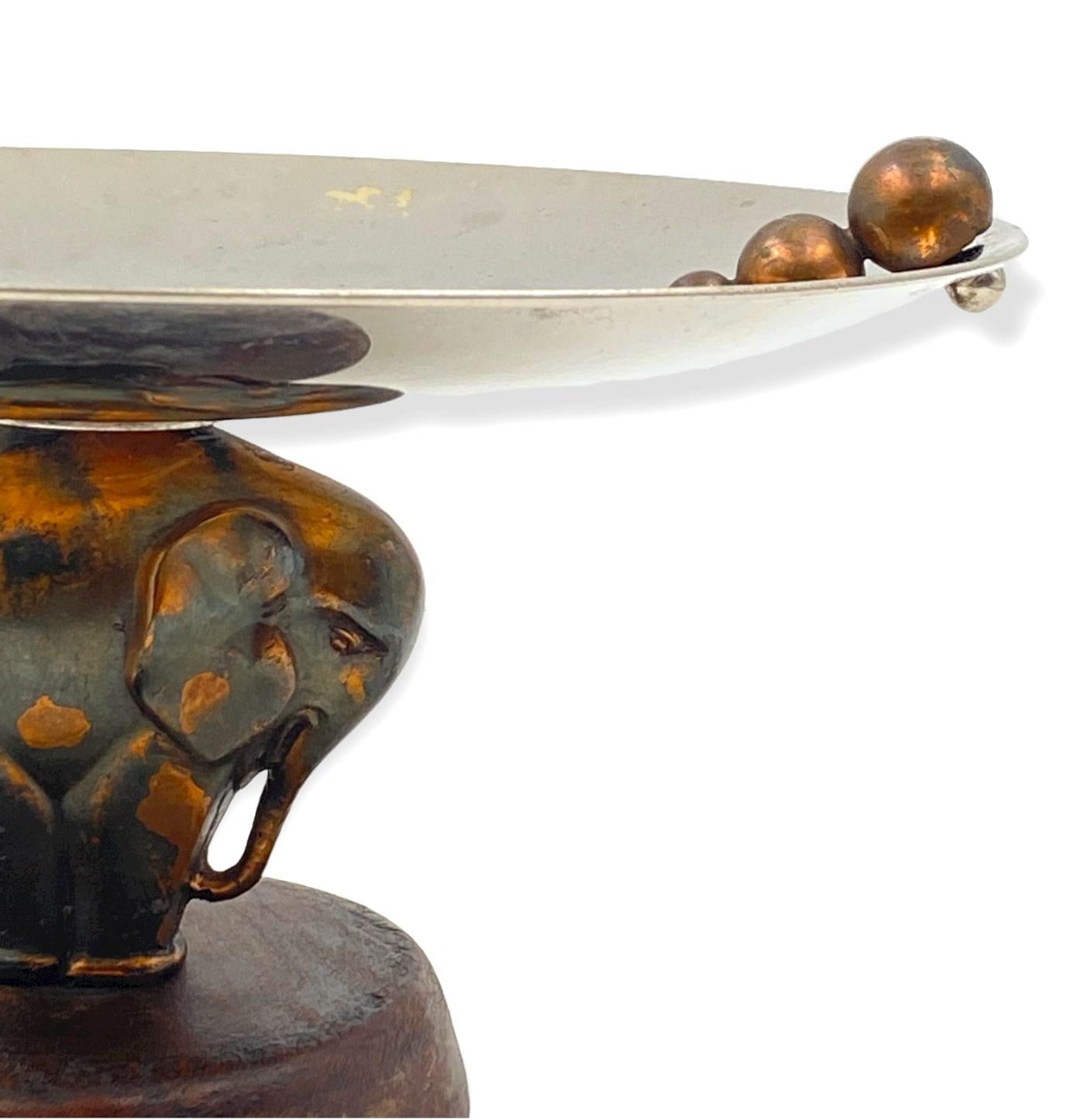 Art Deco Elephant Coupe Centerpiece, France 1920s 2