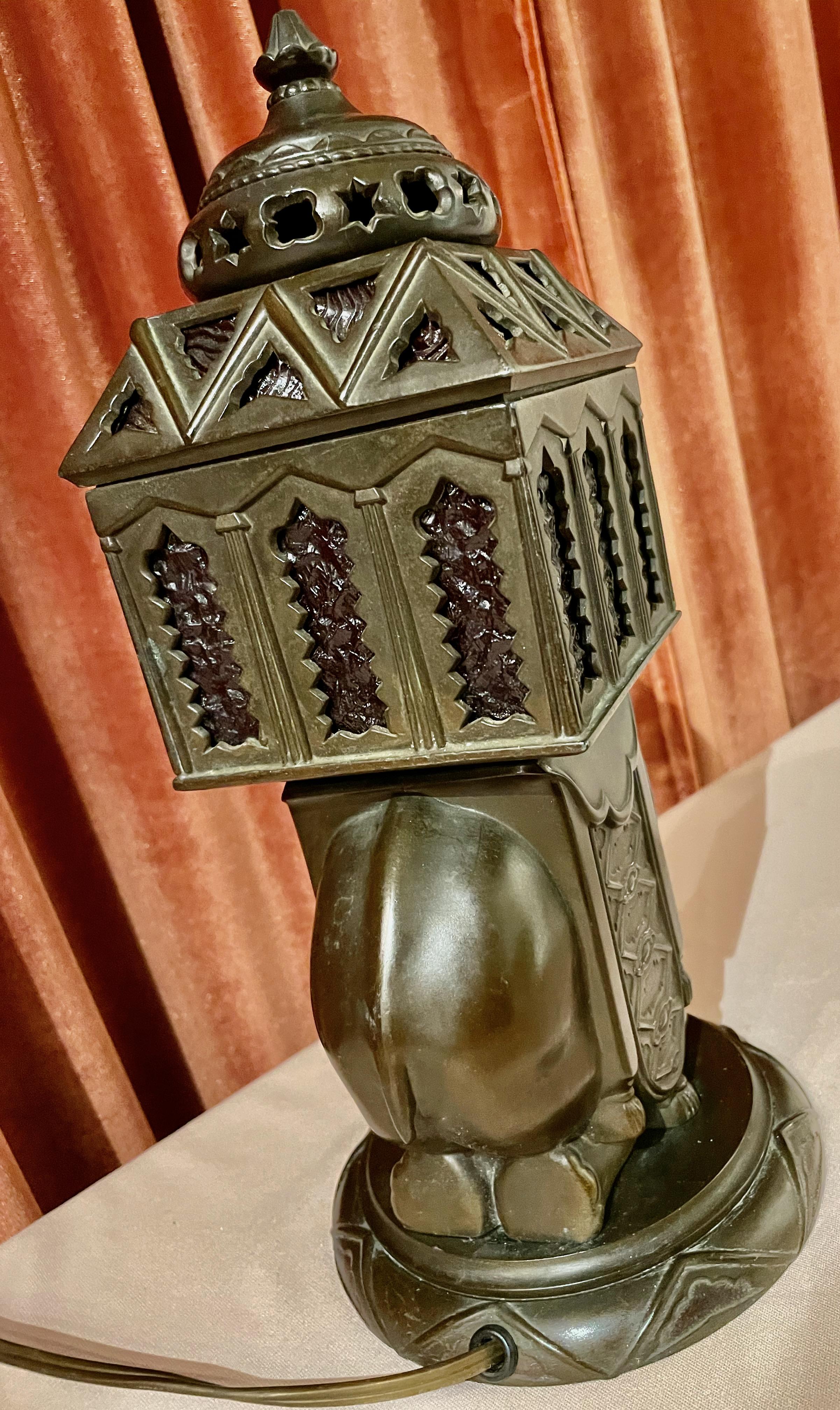 Art-Déco-Skulptur-Lampe mit Elefanten, französisch, 1930 im Angebot 3