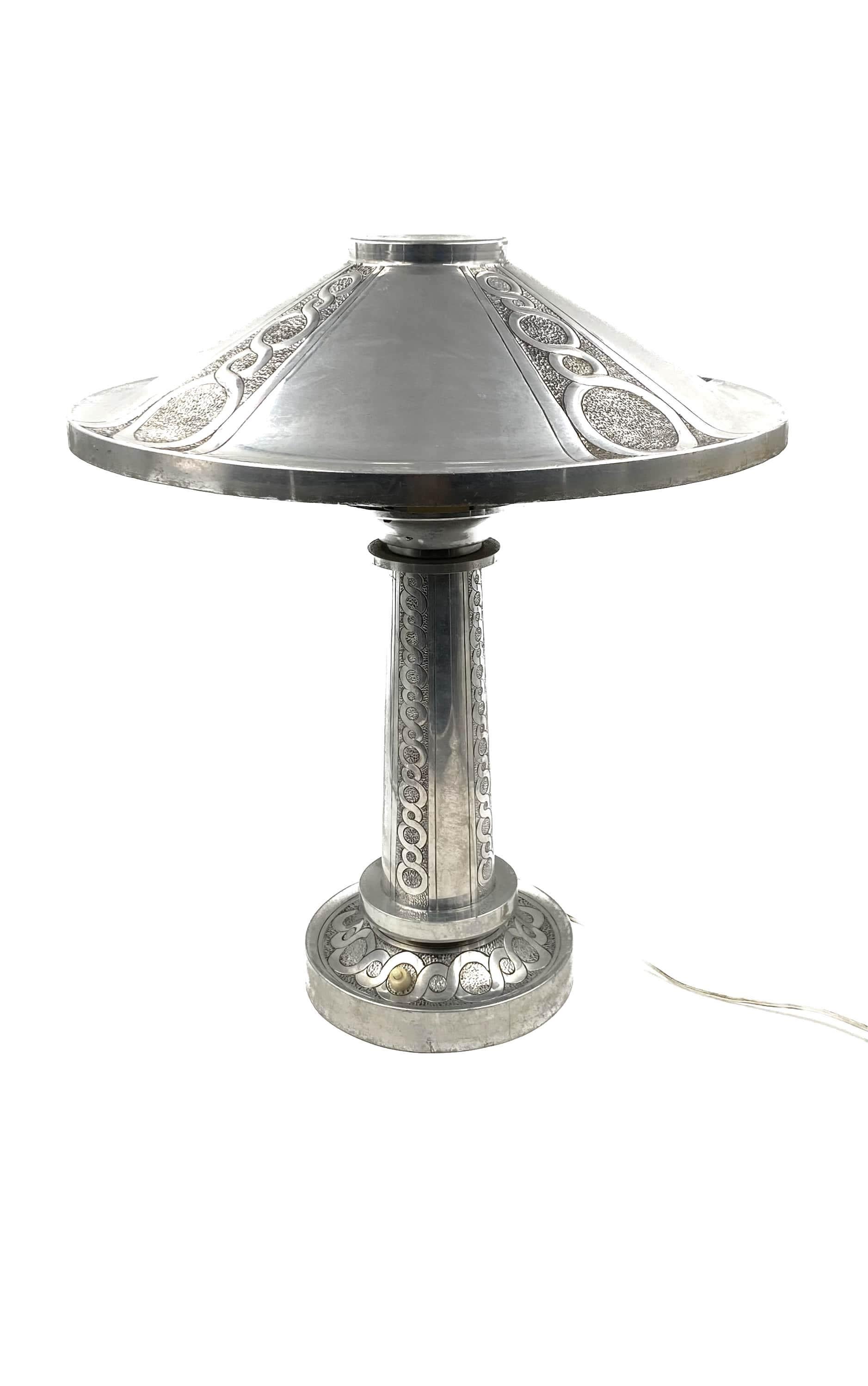 French Art Deco embossed Table Lamp, France, ca. 1920s For Sale
