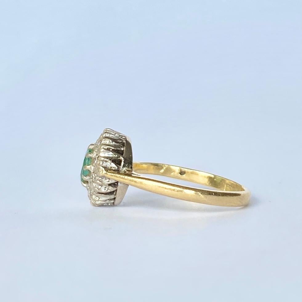 Art Deco Emerald and Diamond 18 Carat Gold Cluster Ring In Good Condition In Chipping Campden, GB