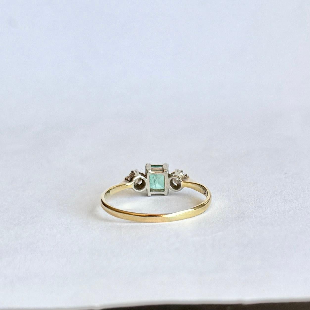 Women's Art Deco Emerald and Diamond 18 Carat Gold Three-Stone Ring For Sale