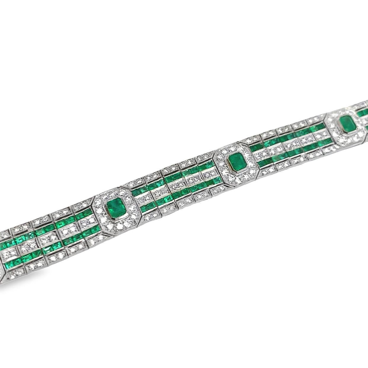 Art déco-Armband mit Smaragd und Diamanten im Angebot 1