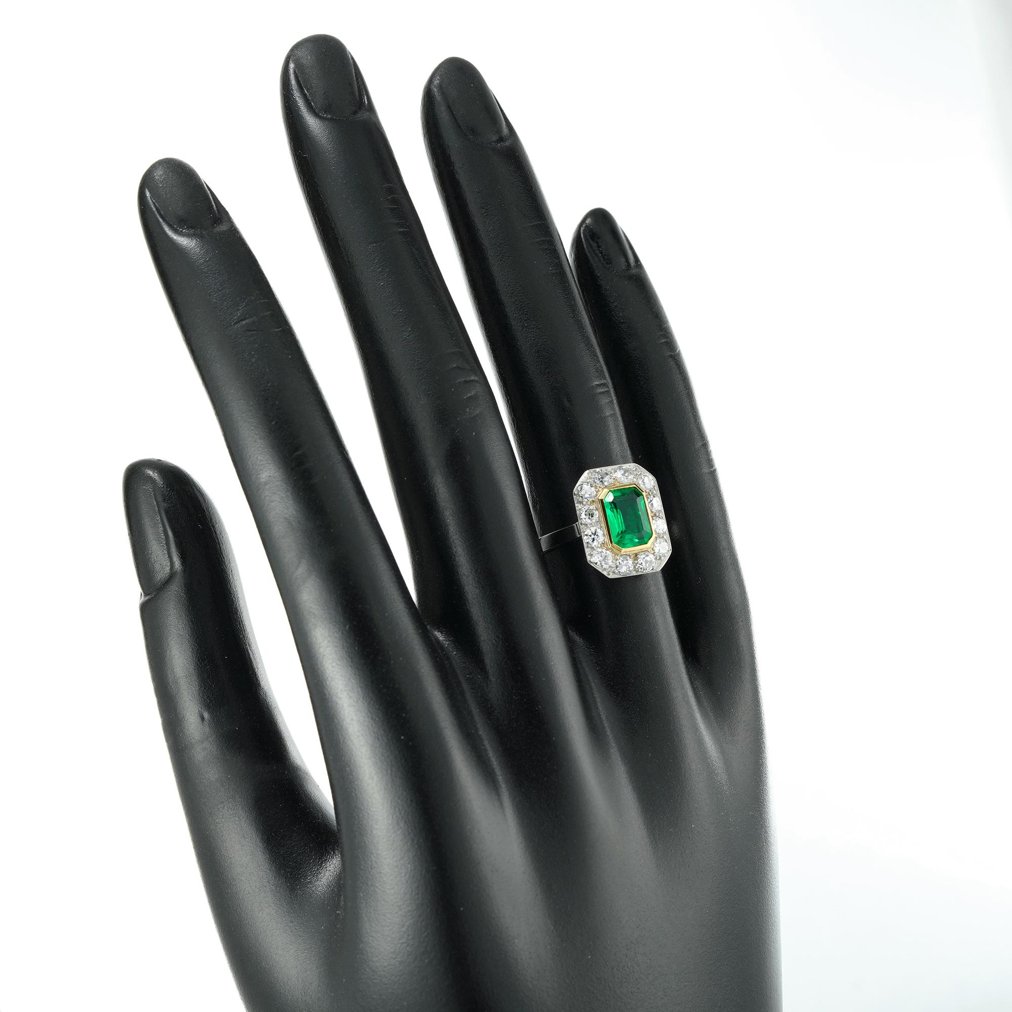 Women's or Men's Art Deco GCS Certified 1.22 Carat Columbian Emerald and Diamond Cluster Ring
