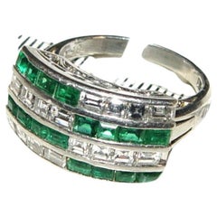 Retro Art Deco Emerald and Diamond Cocktail Ring 18K s-6