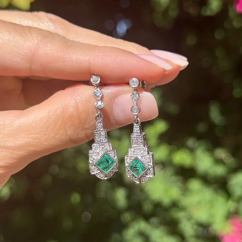 Pendientes Art Decó Esmeralda y Diamante Gota de Oro Vintage Corte mixto en venta