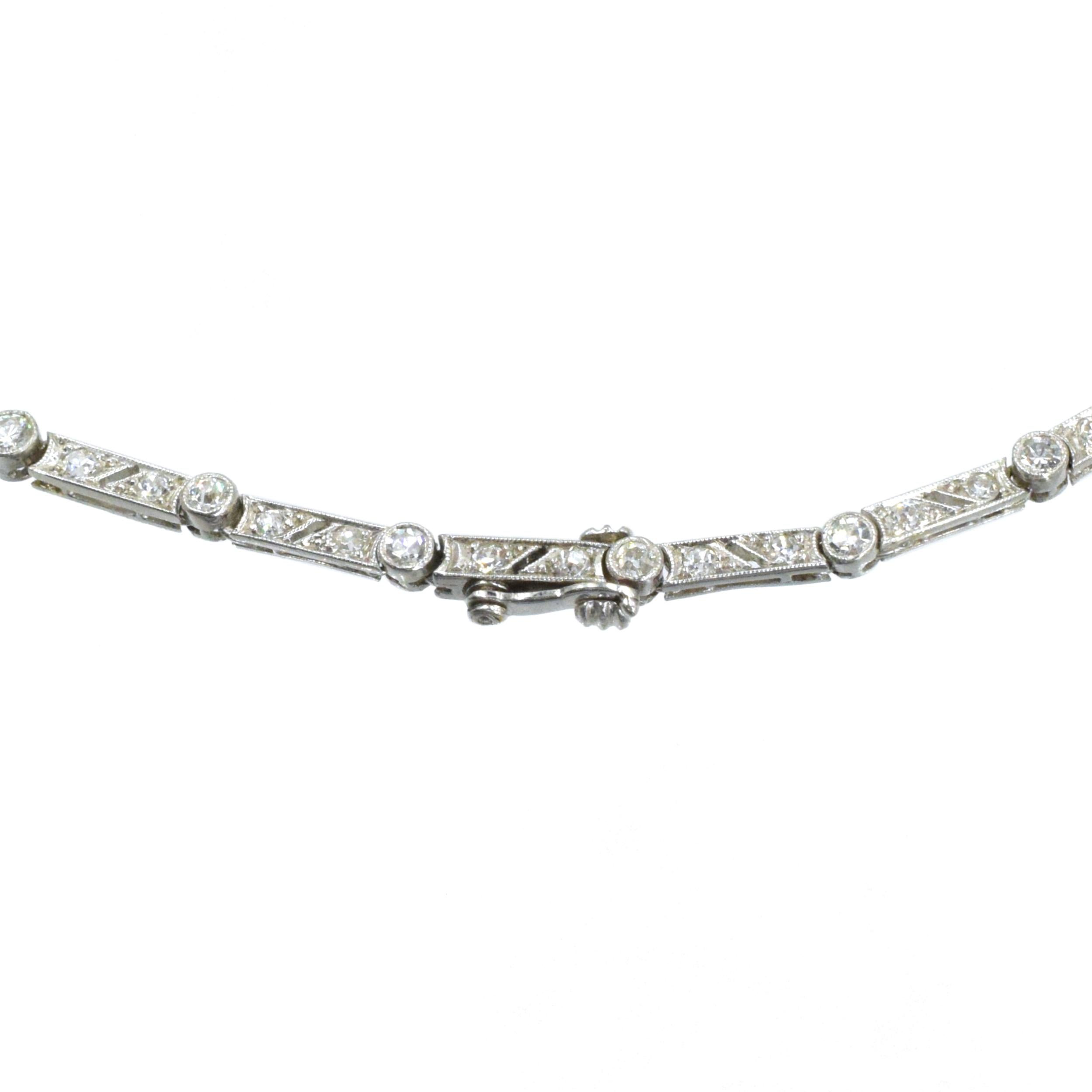 Art Deco Emerald and Diamond Necklace / Pendant For Sale 2