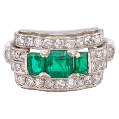 Art Deco Emerald and Diamond Platinum Ring